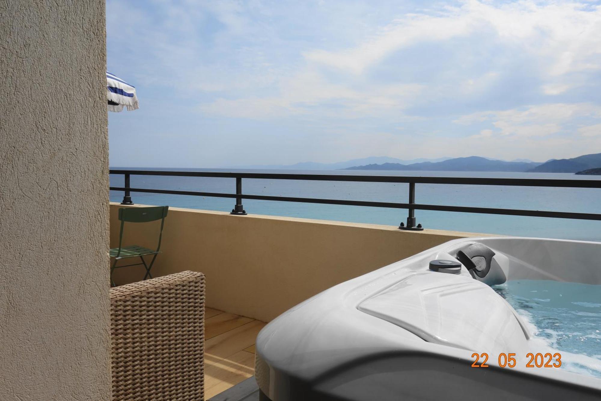 Apartamento L'Ambre LʼÎle-Rousse Exterior foto