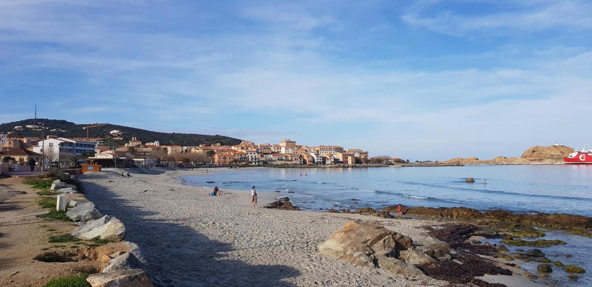 Apartamento L'Ambre LʼÎle-Rousse Exterior foto